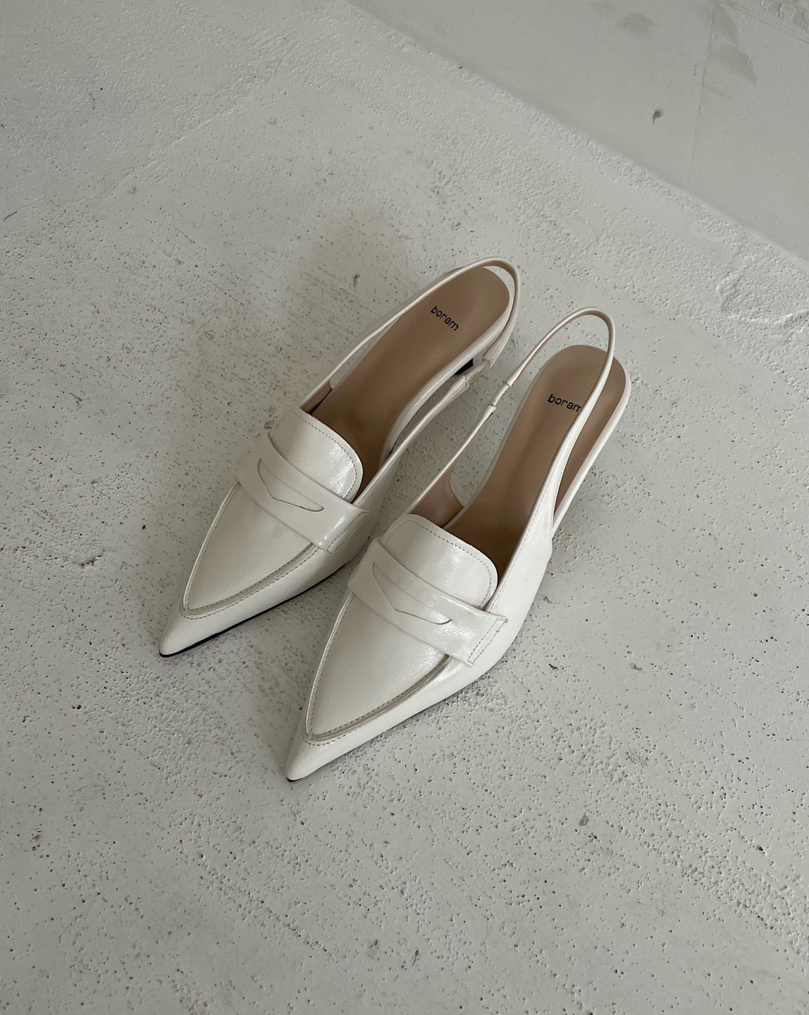 Shalf Heels In White